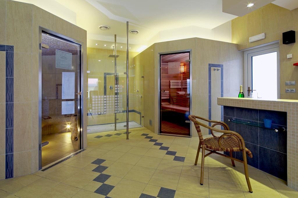 Wellness Penzion Pod Rozhlednou Kostelec nad Orlicí 外观 照片