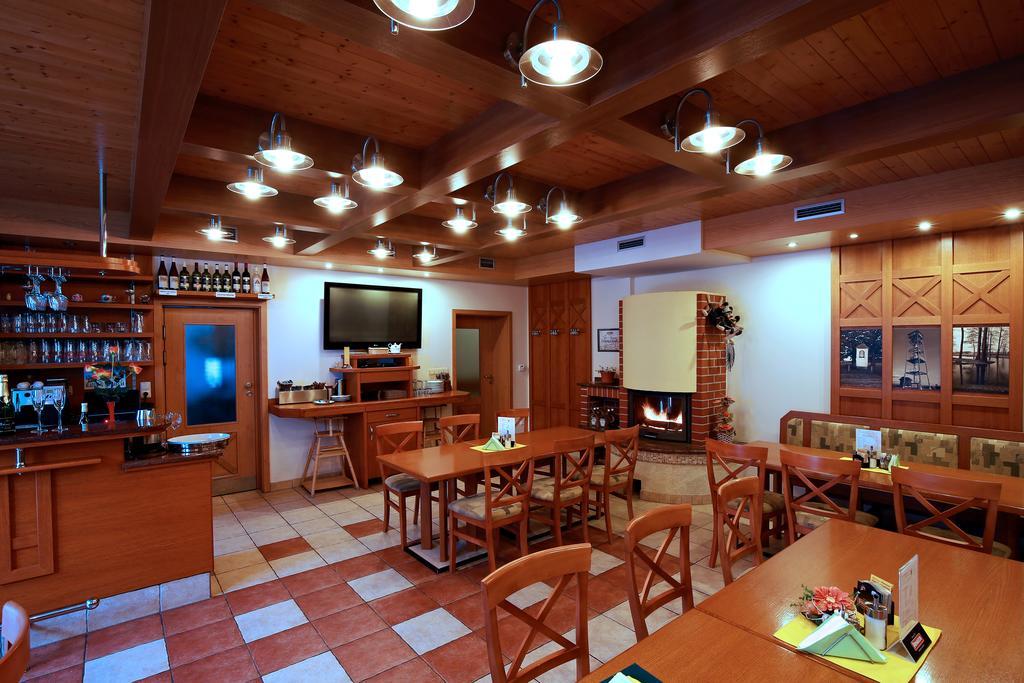 Wellness Penzion Pod Rozhlednou Kostelec nad Orlicí 外观 照片